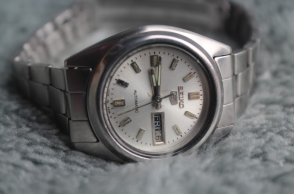 Screenshot 2026-07-21 024337 Seiko 5 Silver Dial for Ladies
